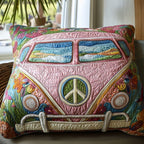 Rosa Hippiebus Landschaft Kissenbezug