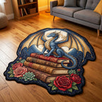 Drache Bücherstapel Rosen Sonderform Decke