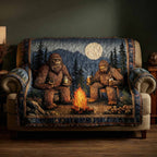 Bigfoot Lagerfeuer Mondnacht Sofaüberwurf