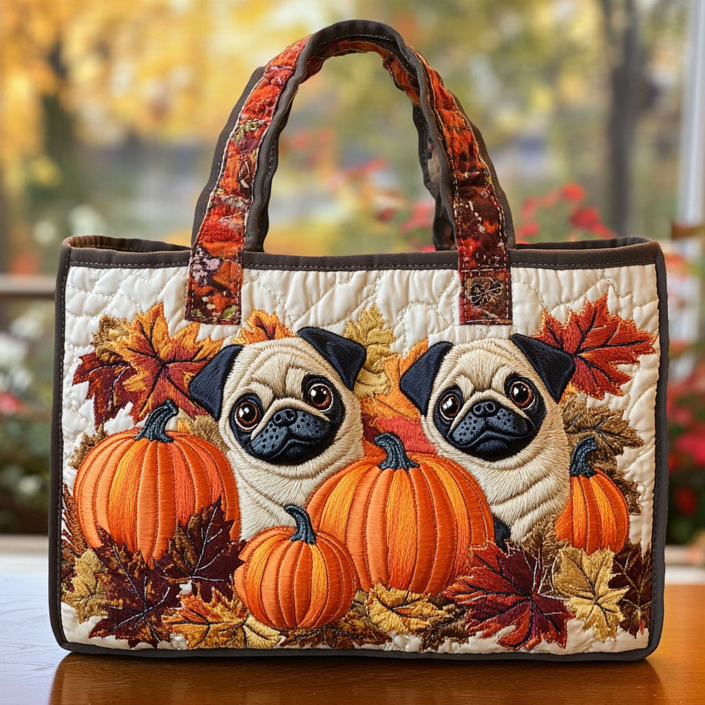 Handgemachte Tasche – Mops mit Herbstkürbis